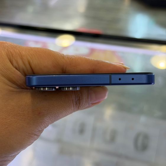 Samsung Z Flip7 512GB สีน้ำเงิน เครื่องศูนย์ สภาพสวยมาก จอ6.9นิ้ว แรม12รอม512 กล้อง50ล้าน(2ตัว) ประกันศูนย์ยาวๆ🔥🔥 รูปที่ 6