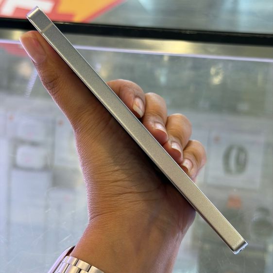 Samsung S25 Ultra Titanium Silverblue เครื่องศูนย์ สภาพสวยมากๆ จอ6.9นิ้ว แรม12รอม256 Snap8 Elite กล้อง200ล้าน(4ตัว) 🔥🔥 รูปที่ 3