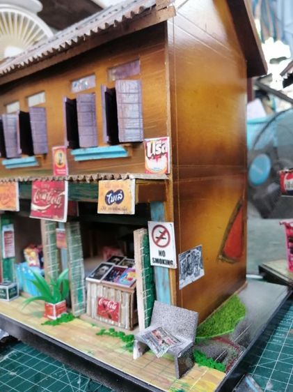 โมเดล​90​ร้าน​โชว์ห่วย​ ​พร้อม​2ชั้น
งานทำ​มือ​​ รูปที่ 3