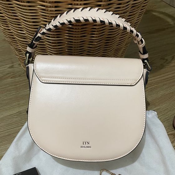 Lyn แท้ช็อป สภาพดีมาก รูปที่ 4
