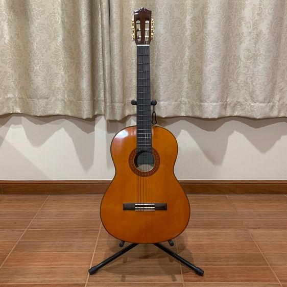 กีตาร์ Yamaha C-70