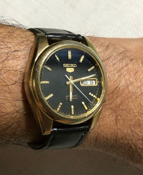 Seiko 5 หน้าดำหลักทอง หลังใส Automatic 21J 7s26 รูปที่ 3