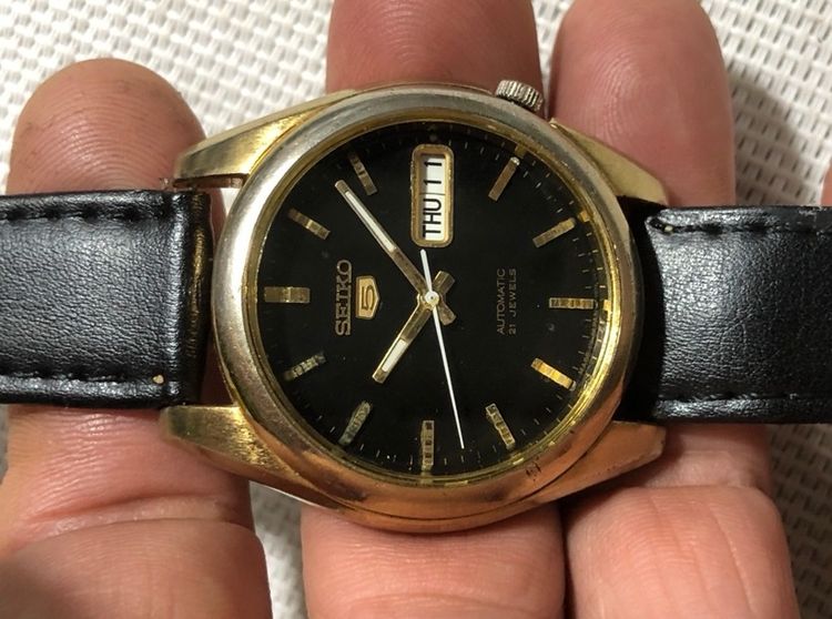 Seiko 5 หน้าดำหลักทอง หลังใส Automatic 21J 7s26