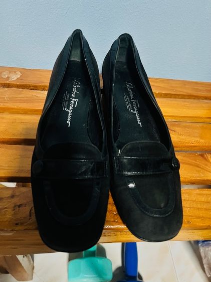 รองเท้า Salvatore Ferragamo แท้ รูปที่ 2