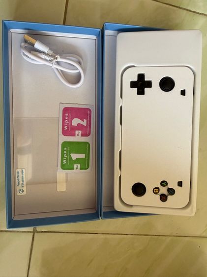 เครื่องเล่นเกม R36H