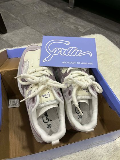 Corolla Colorblock Shoes รองเท้าผ้าใบผู้หญิง 