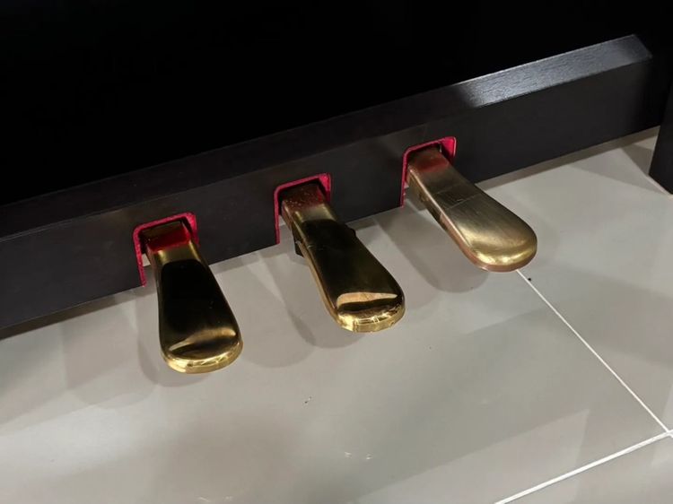 Yamaha YDP-144R เปียโนไฟฟ้า Piano รูปที่ 5