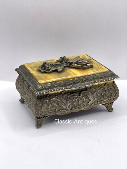 ตลับหลุยส์ โบราณเก่าสะสม