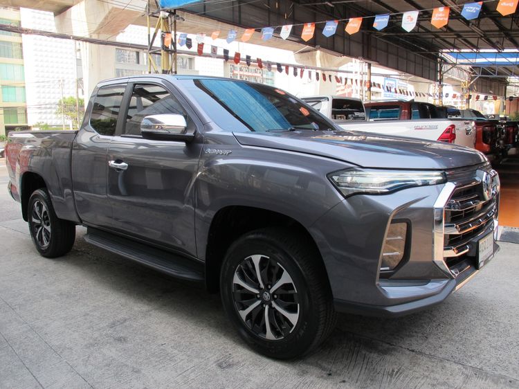 MG Extender 2025 2.0 Grand X Pickup ดีเซล ไม่ติดแก๊ส เกียร์ธรรมดา เทา รูปที่ 2