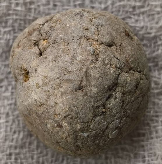 พระผงหลวงปู่ทวดเนื้อเก่าค่ะ รูปที่ 13