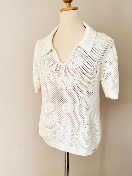แขนสั้น เสื้อไหมพรม พร้อมส่งทันที Free EMS Used Lyn Around Polo Collar Knitted Top Size L คอปก ผ้านิตนุ่มๆสีขาว