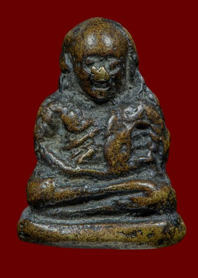 หลวงพ่อเงินพิมพ์ขี้ตาเนื้อเก่ามาก