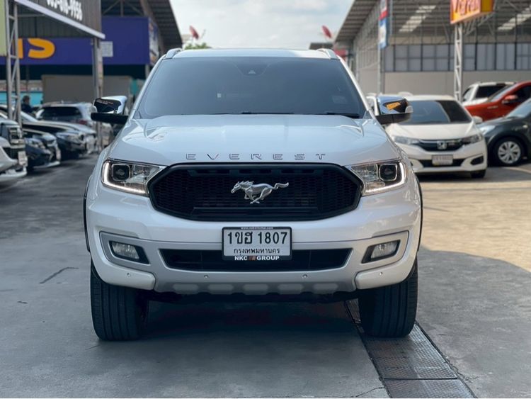 Ford Everest 2021 2.2 Titanium Plus Utility-car ปลั๊กอินไฮบริด (PHEV) ไม่ติดแก๊ส เกียร์อัตโนมัติ ขาว รูปที่ 2