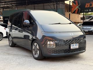 Hyundai Staria 2.2 SEL AT ปี 2021 จด 2022