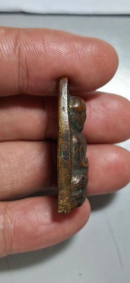 พระหลวงปู่ทวดปั๊มซ้ำปี05 รูปที่ 4