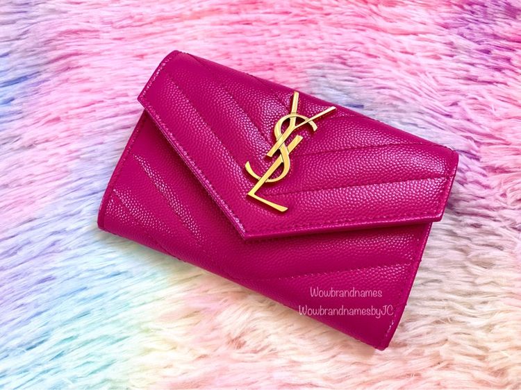 ไม่ระบุ หลากสี หนังแท้ อื่นๆ YSL Cardholder Case