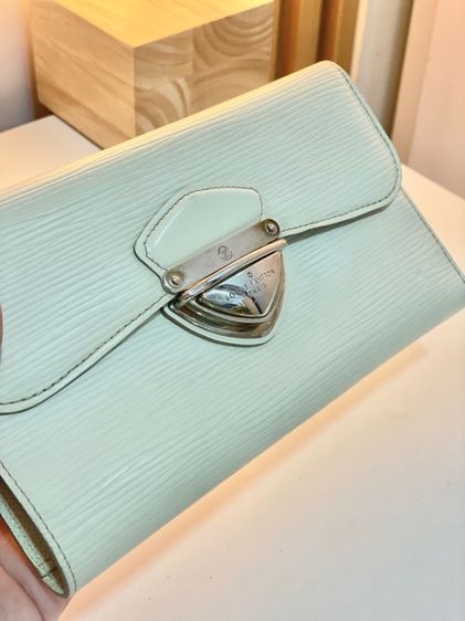 กระเป๋าสตางค์ Louis Vuitton รูปที่ 6
