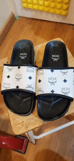 MCM รองเท้าแตะ SIZE 42  รูปที่ 2