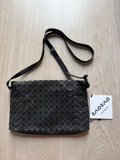 กระเป๋า BaoBao Kuro Sash crossbody รูปที่ 4