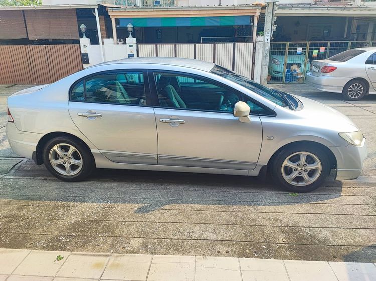 Honda Civic 2007 1.6 VTi Sedan เบนซิน ไม่ติดแก๊ส เกียร์อัตโนมัติ เงิน รูปที่ 3