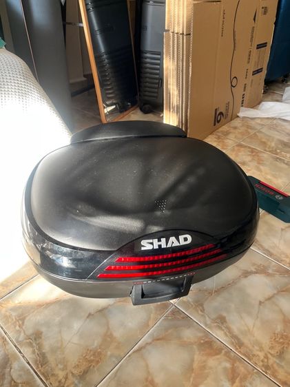 กล่องท้ายรถ luggage rack