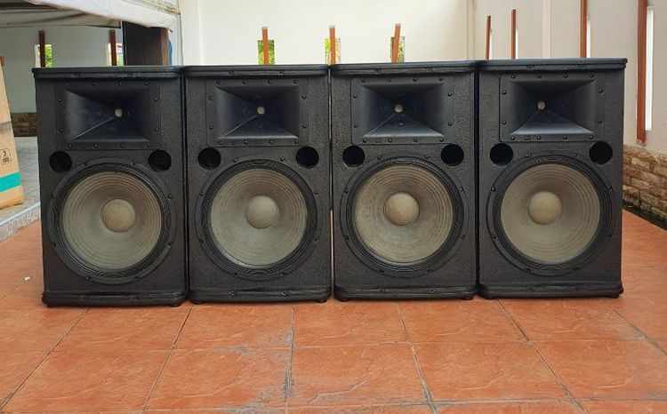 ตู้ลำโพง 15 นิ้ว EV ELECTRO-VOICE รุ่น ELX 115 2 คู่พร้อมถุงครอบ ขายคู่ละ 25,000 บาท รูปที่ 5
