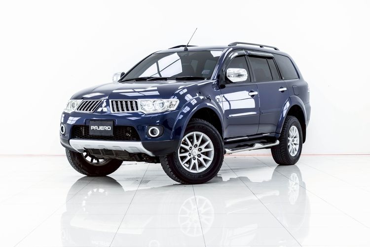 รถ Mitsubishi Pajero Sport 2.5 GT 4WD สี น้ำเงิน