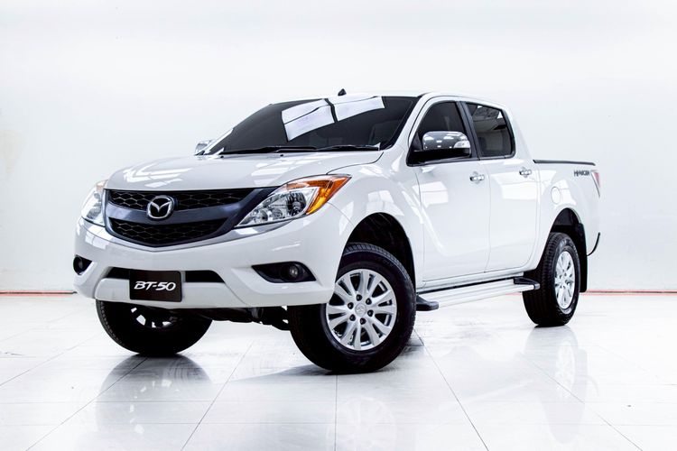 รถ Mazda BT-50 Pro 2.2 Hi-Racer สี ขาว