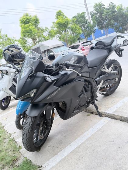 Honda CBR500R 2024 สีดำ Mat Gunpowder Black Metallic  รูปที่ 5