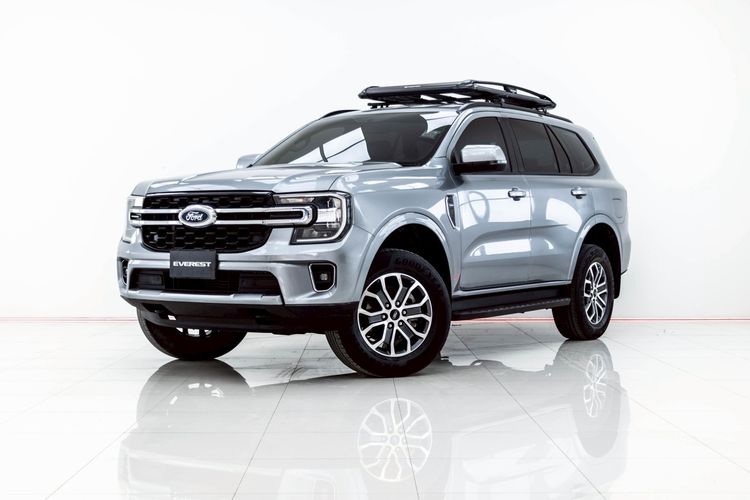 รถ Ford Everest 2.0 Turbo Trend สี เทา