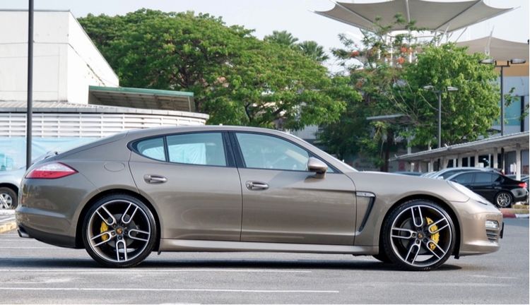Porsche Panamera 2011 3.6 V6 Sedan เบนซิน ไม่ติดแก๊ส เกียร์อัตโนมัติ น้ำตาล รูปที่ 4