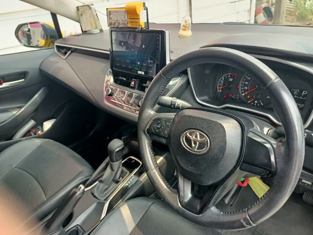 Toyota Corolla 2023 1.6 Sedan เบนซิน LPG เกียร์อัตโนมัติ หลากสี รูปที่ 3