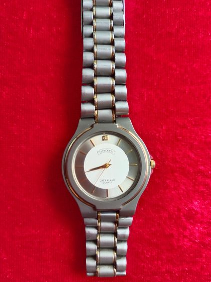 นาฬิกาข้อมือ Vincent  จาก Japan กันน้ำได้ ไทเทเนียม case  ฝาหลัง ST.Steel