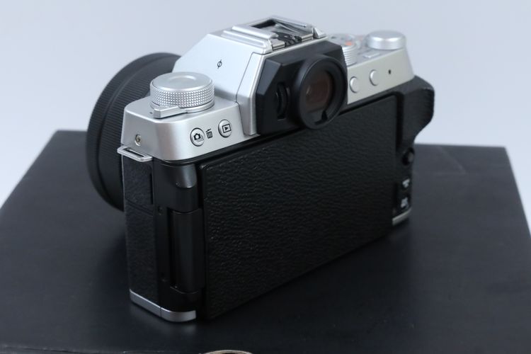 Fujifilm X-T200 + XC15-45mm f.3.5-5.6 OIS PZ รูปที่ 3
