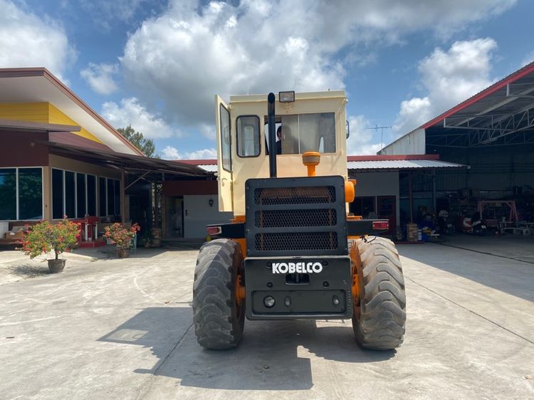 รถตักล้อยาง KOBELCO  รุ่น LK300 บุ้งกี๋ 1.5 คิว  รถเก่านอกนำเข้า    รูปที่ 5