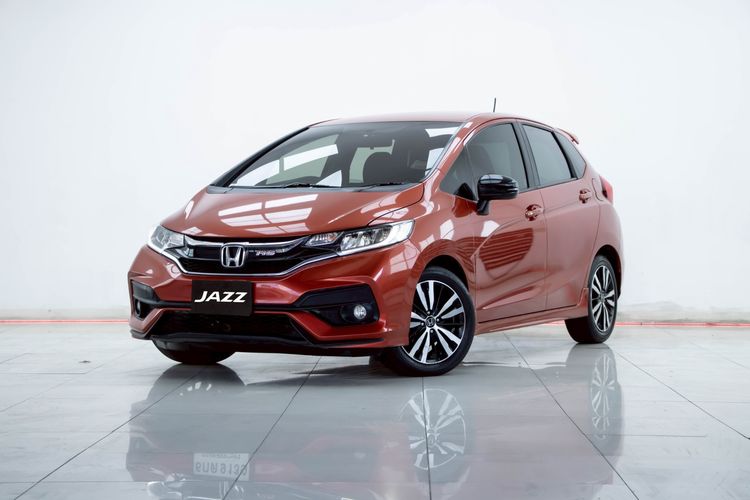 รถ Honda Jazz 1.5 RS i-VTEC สี ส้ม