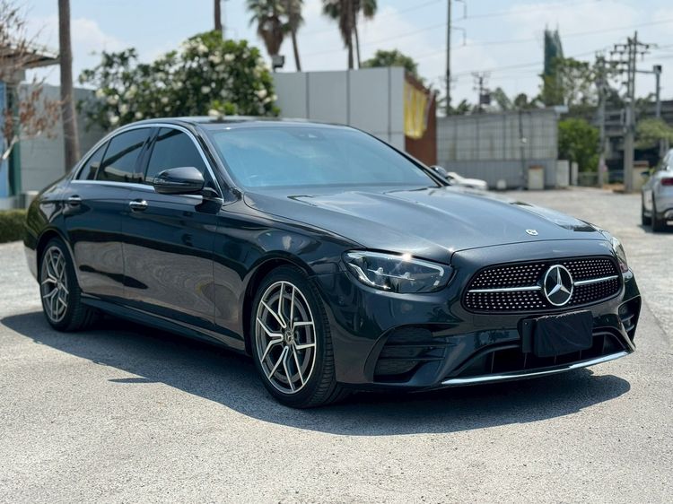 รถ Mercedes-Benz E-Class E220d สี เทา