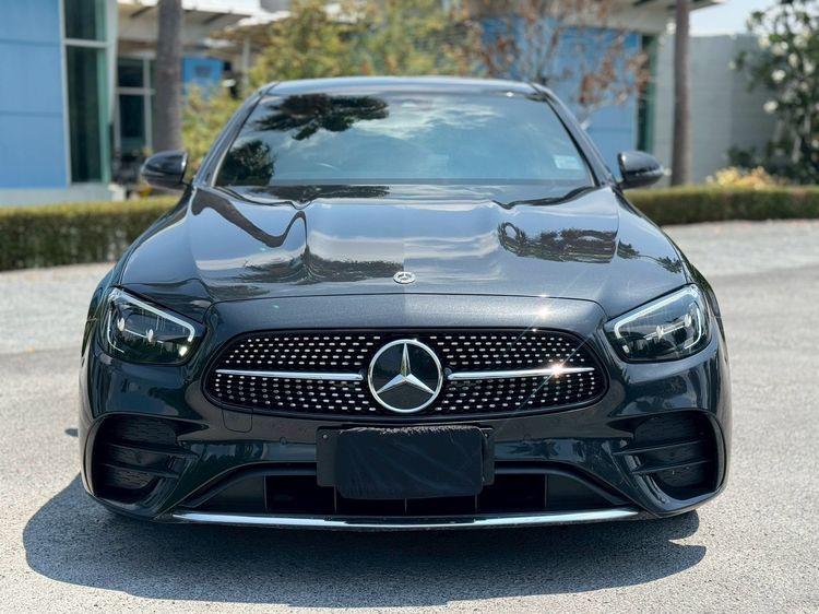 Mercedes-Benz E-Class 2023 E220d Sedan ดีเซล ไม่ติดแก๊ส เกียร์อัตโนมัติ เทา รูปที่ 3