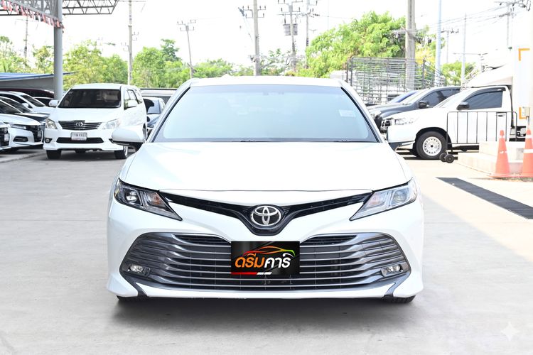Toyota Camry 2021 2.0 G Sedan เบนซิน ไม่ติดแก๊ส เกียร์อัตโนมัติ ขาว รูปที่ 2