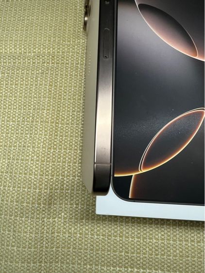 Apple iphone 16Promax 256 แบต90 สภาพสวยยกกล่องประกันหมด8เดือน4 ตัวเครื่องมีรอยเคสกัดนิดเดียวกล้องไม่ราไม่มีเลเซอ รูปที่ 5
