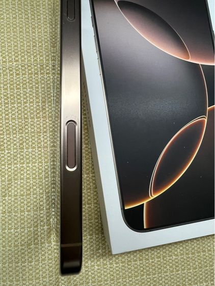 Apple iphone 16Promax 256 แบต90 สภาพสวยยกกล่องประกันหมด8เดือน4 ตัวเครื่องมีรอยเคสกัดนิดเดียวกล้องไม่ราไม่มีเลเซอ รูปที่ 6