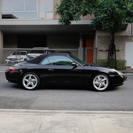 Porsche 911 Carrera4 2000 รุ่นย่อยอื่นๆ Sedan เบนซิน ไม่ติดแก๊ส เกียร์อัตโนมัติ ดำ รูปที่ 2
