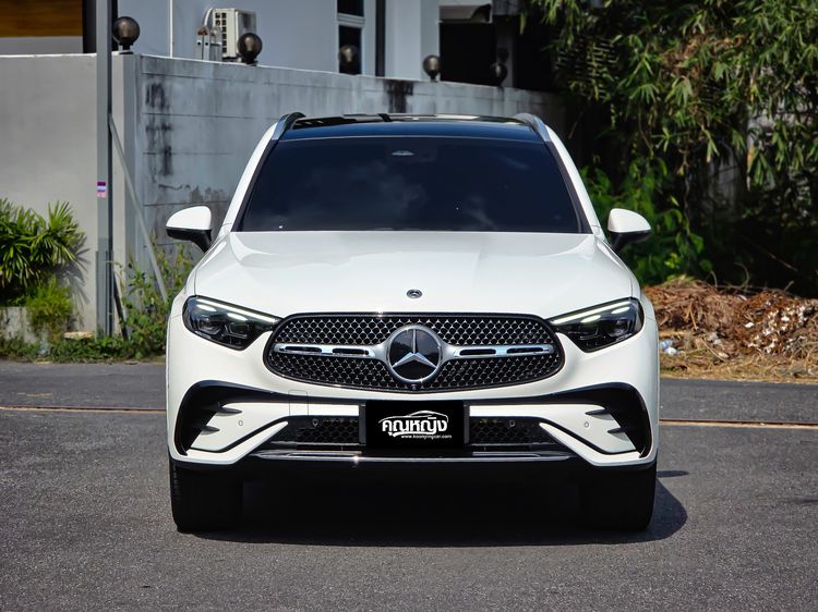 Mercedes-Benz GLC-Class 2023 GLC350e Utility-car ปลั๊กอินไฮบริด (PHEV) ไม่ติดแก๊ส เกียร์อัตโนมัติ ขาว รูปที่ 3