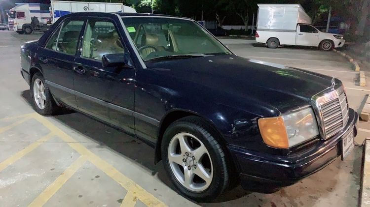 Mercedes-Benz รุ่นอื่นๆ 1993 รุ่นย่อยอื่นๆ Pickup เบนซิน ไม่ติดแก๊ส เกียร์อัตโนมัติ ดำ รูปที่ 4