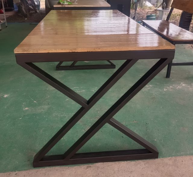 อื่นๆ เหล็ก อื่นๆ โต๊ะกินข้าว