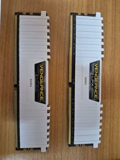 RAM (หน่วยความจำ)  CORSAIR VENGEANCE LPX (White) 
16GB (8GBx2) DDR4 3000MHz (CMK16GX4M2B3000C15W) ยังใช้งานได้ปกติ มีประกันตลอดอายุการใช้งาน รูปที่ 5