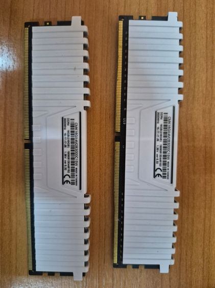 RAM (หน่วยความจำ)  CORSAIR VENGEANCE LPX (White) 
16GB (8GBx2) DDR4 3000MHz (CMK16GX4M2B3000C15W) ยังใช้งานได้ปกติ มีประกันตลอดอายุการใช้งาน รูปที่ 4