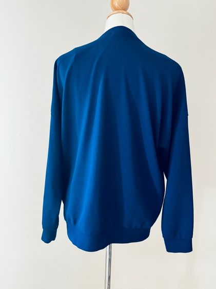 เสื้อยืดคอกลมแขนยาวสีน้ำเงินผ้ายืดใส่สบาย รูปที่ 5