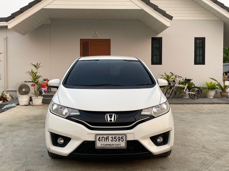 Honda Jazz 2016 1.5 SV i-VTEC Sedan เบนซิน ไม่ติดแก๊ส เกียร์อัตโนมัติ ขาว รูปที่ 3