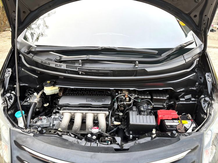 Honda Freed 2013 1.5 E Sedan เบนซิน ไม่ติดแก๊ส เกียร์อัตโนมัติ ดำ รูปที่ 4